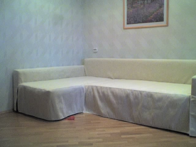 Съемный чехол на угловой диван.